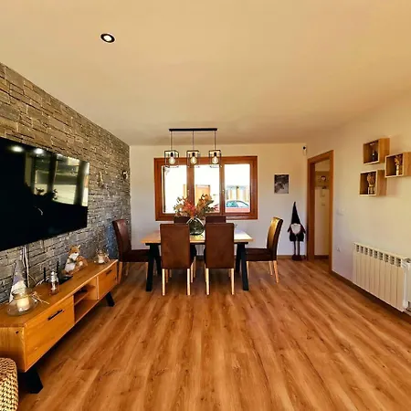 El Rincon Del Pirineo L Wifi L Garaje L Vistas Casa vacanze